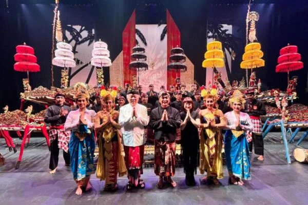 Pecah!! 10 Tahun Vakum, Dentuman Jegog Suar Agung Kembali Guncang Jepang